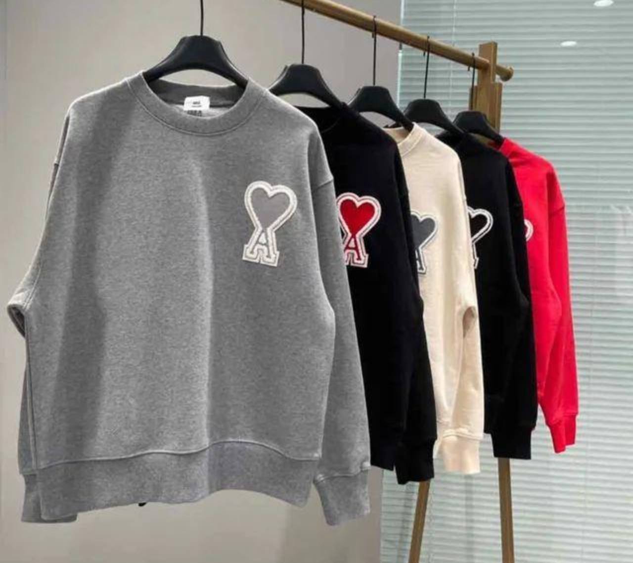 Camiseta Ami Paris ✨