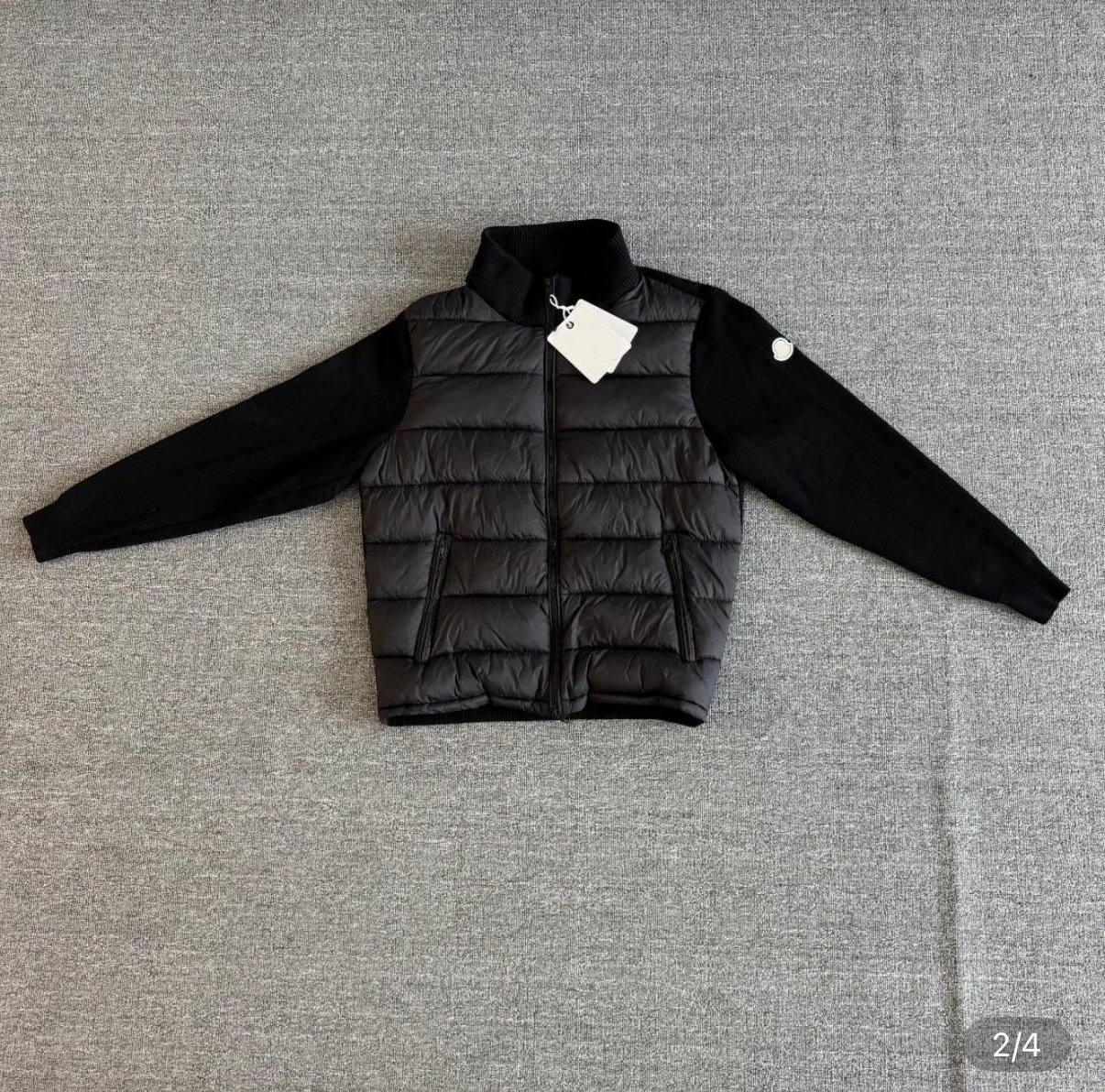 Jacket MONCLER ✨