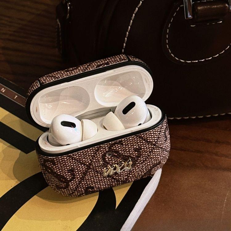 💥 Capa AirPods Guess ✨
