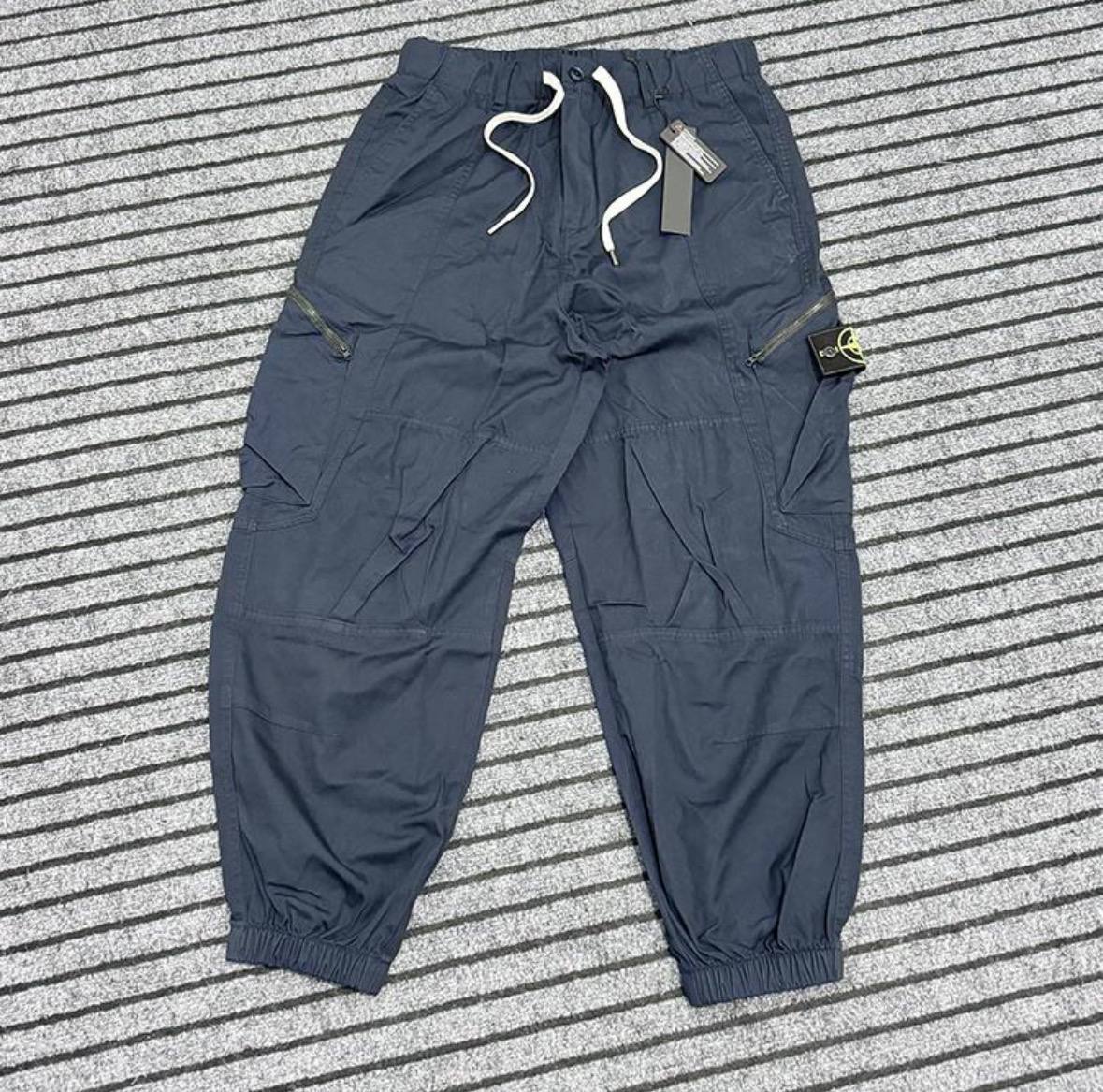 Pantalón Cargo Stone Island ✨