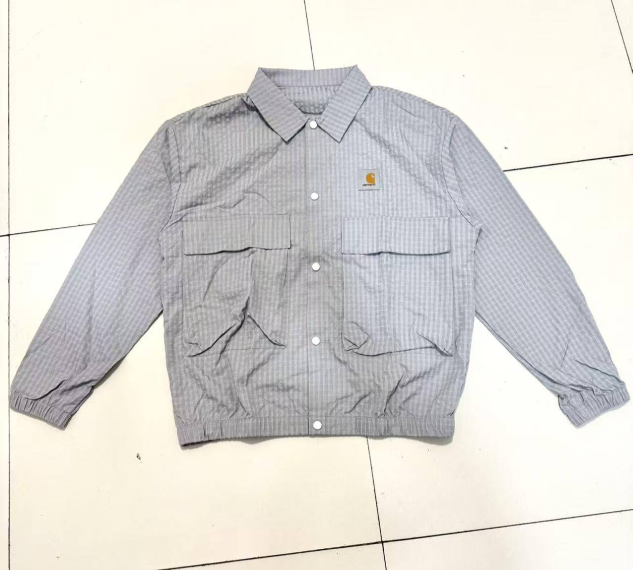 Cazadora Carhartt ✨