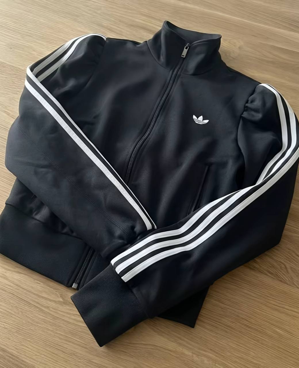 Sudadera ADIDAS ✨💫 32€ ✨