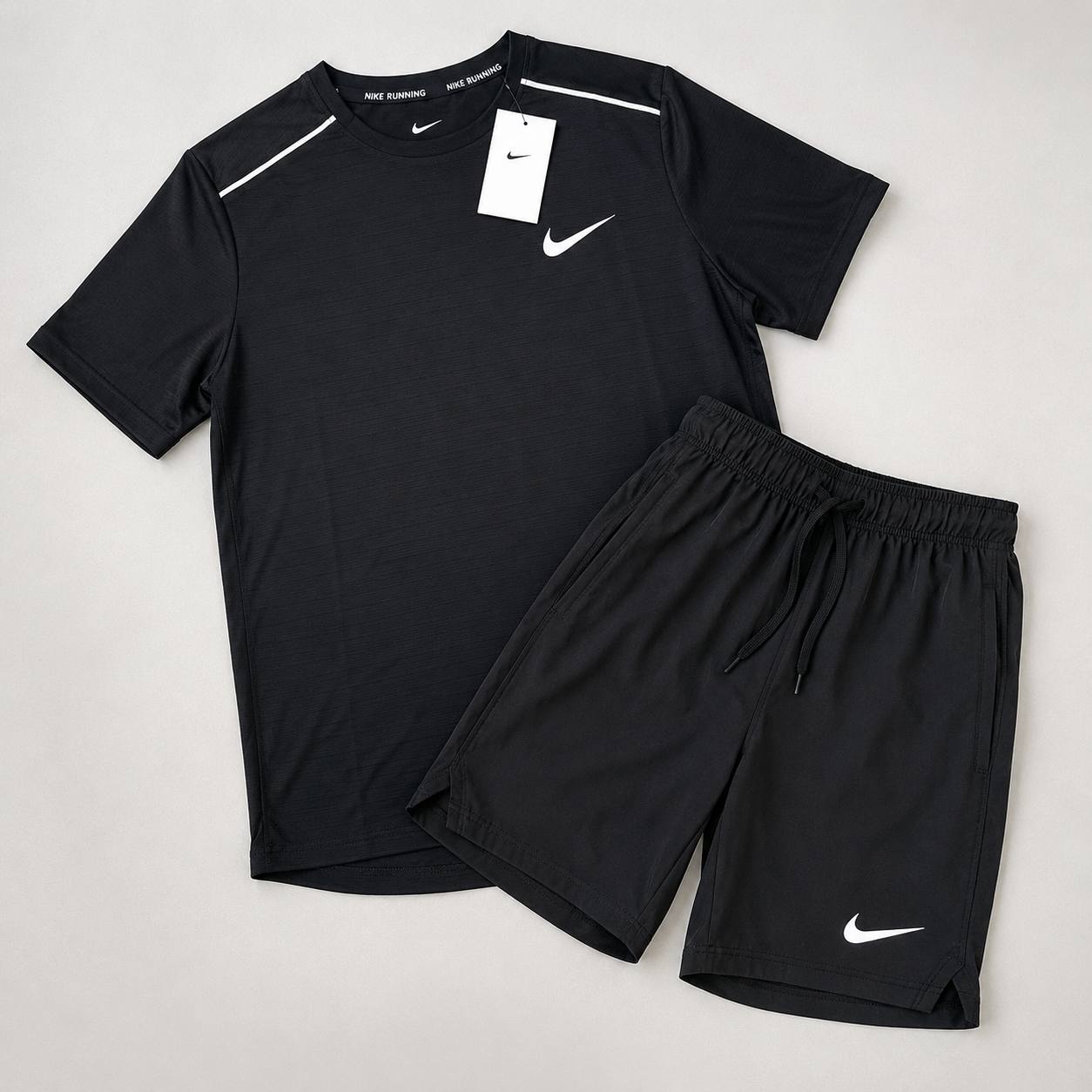 NIKE (conjunto) —-> 28€ ✨