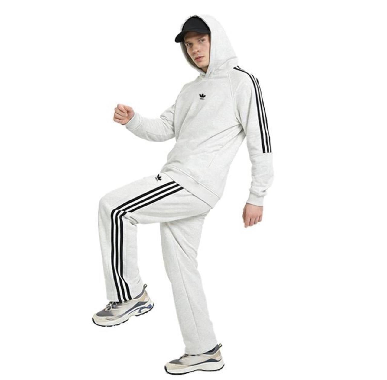 Conjunto chandal Adidas ✨
