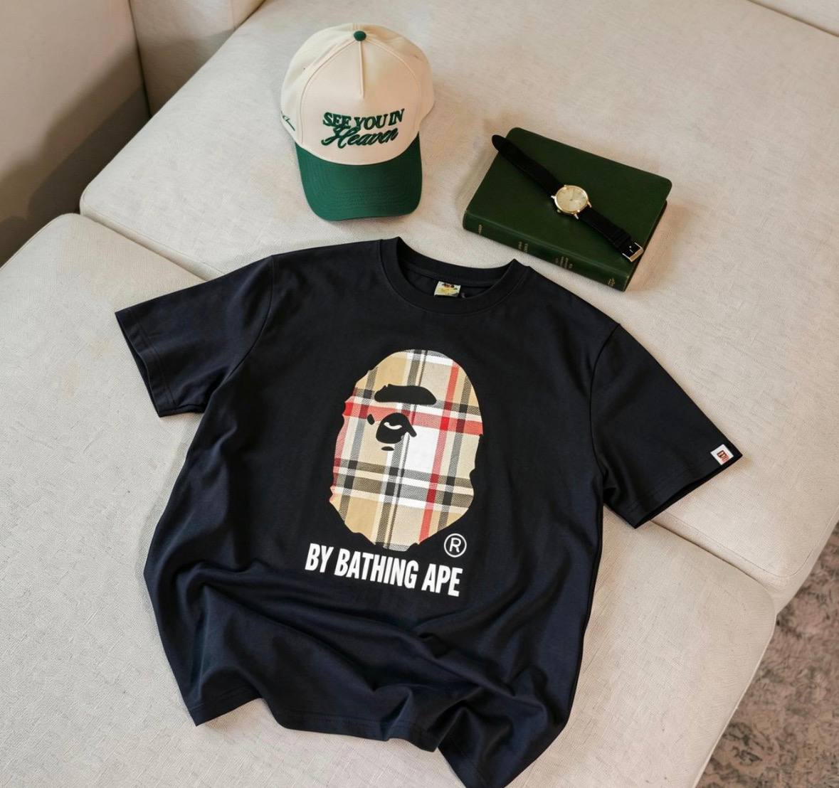Camiseta Bape x Burberry ✨