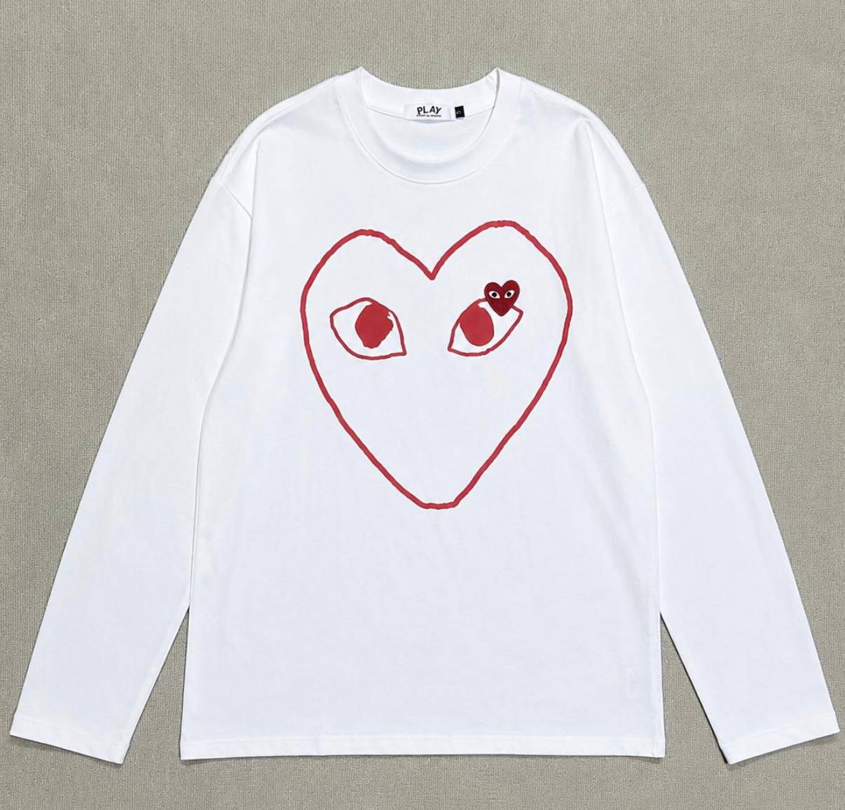 CAMISETA LONGSLEEVE COMME DES GARÇONS —-> 14€ ✨