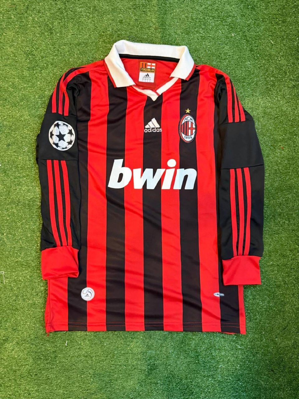 Camiseta retro AC Milan 2009/2010 “RONALDINHO” ✨