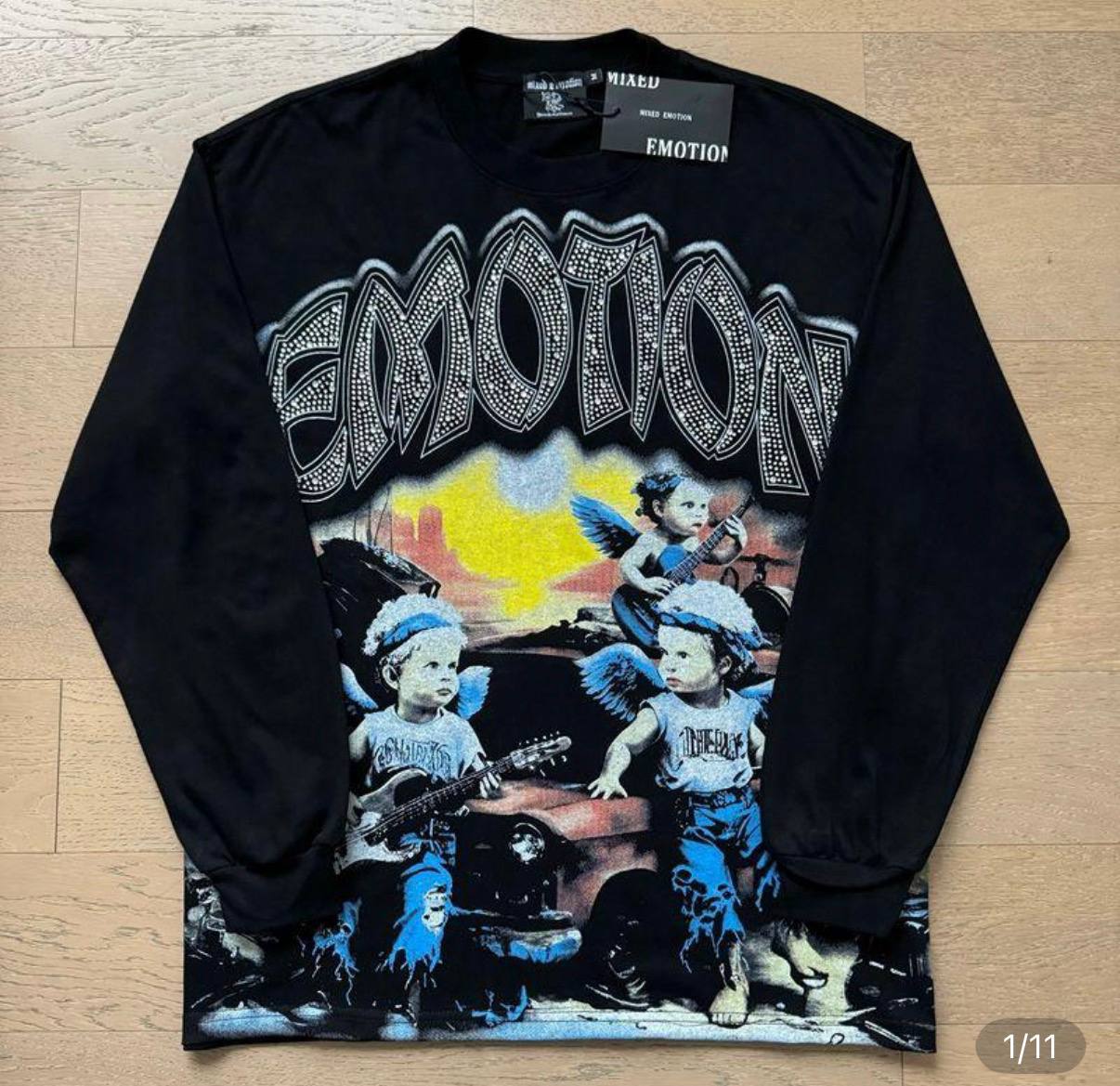 SUDADERA MIXED EMOTION ✨