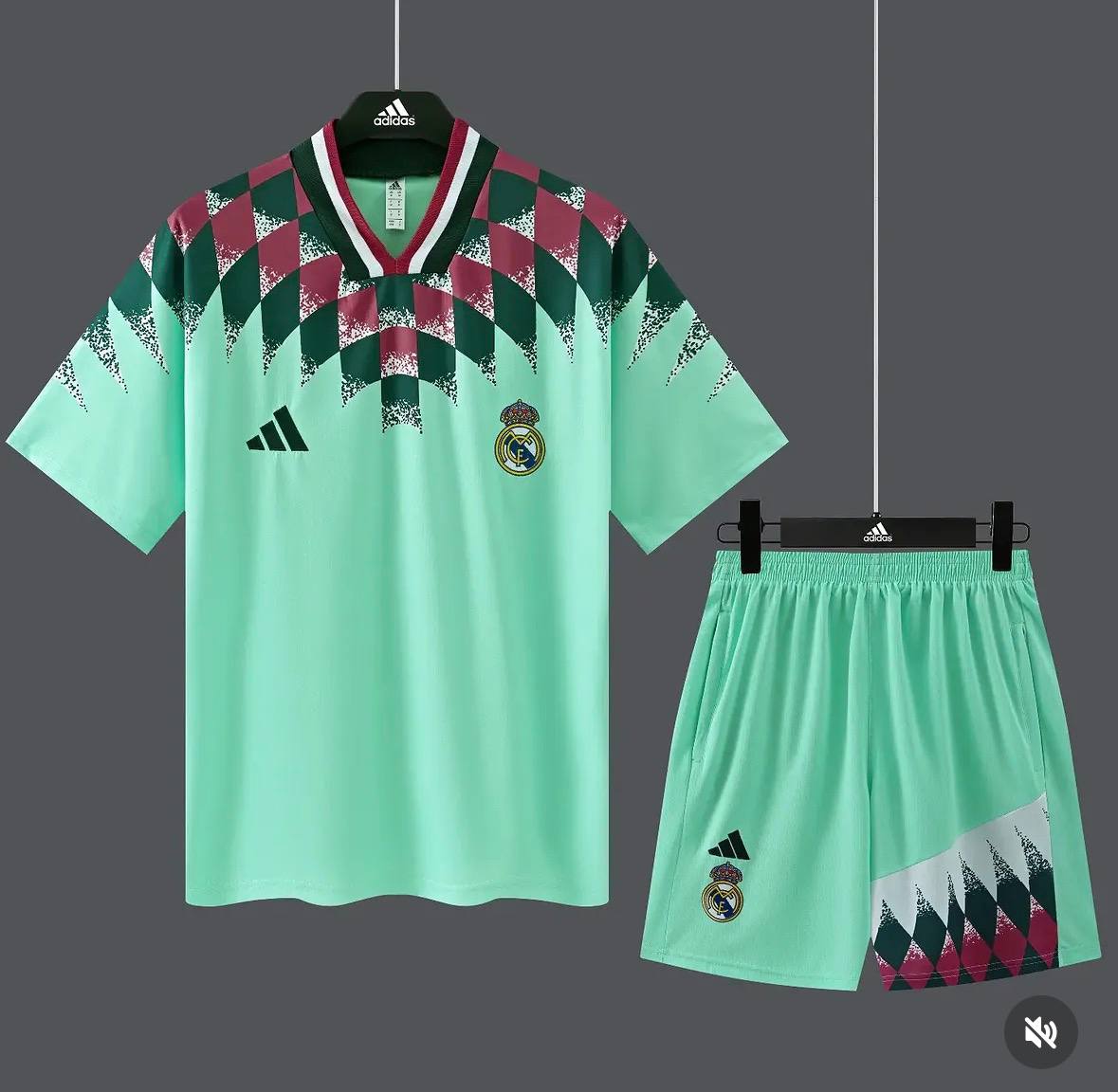 Conjunto vintage Real Madrid ✨