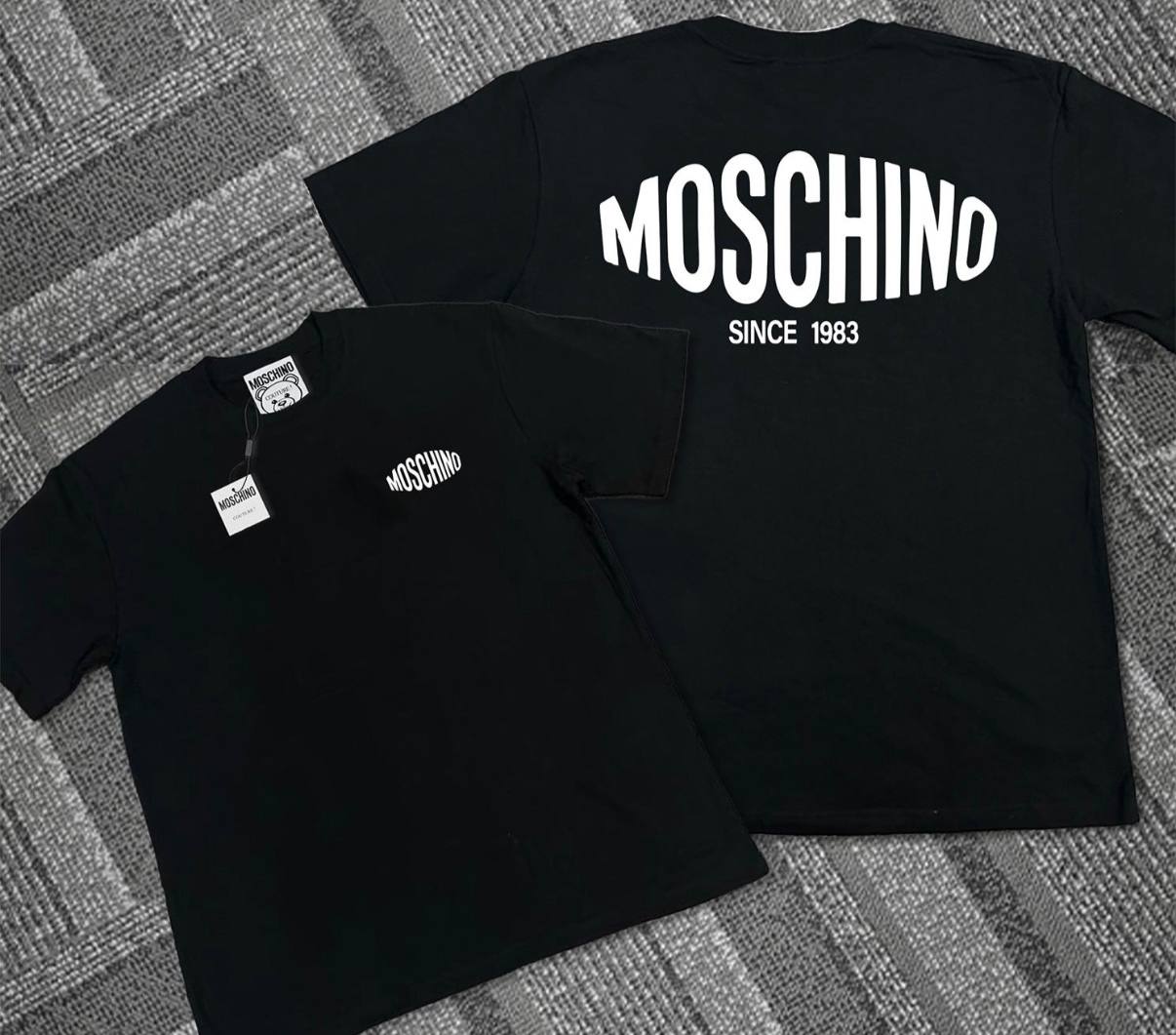 Camiseta Mxschino también en blanco ✨