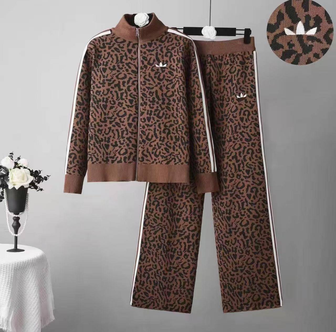 CONJUNTO LEOPARDO ADIDAS ✨