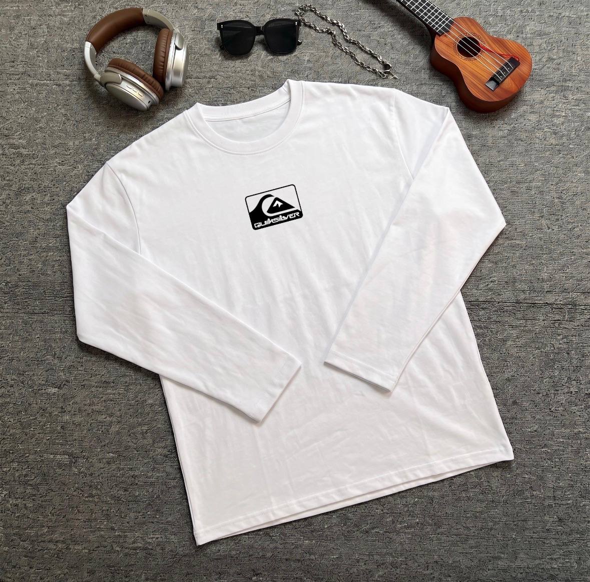 Camiseta larga Quicksilver ✨
