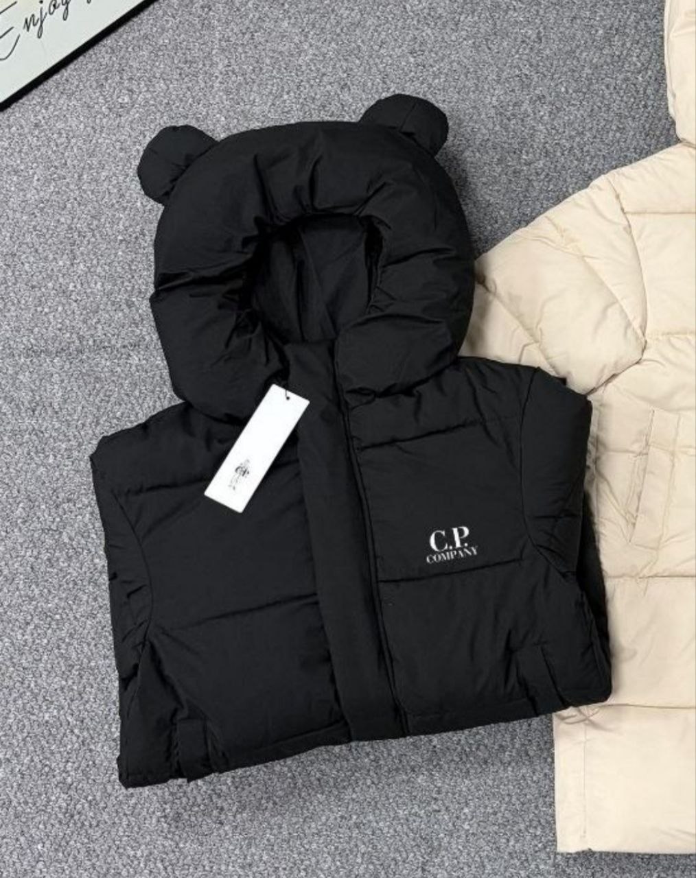 Chaqueta CP Company Kids ✨💫. 31€ ✨