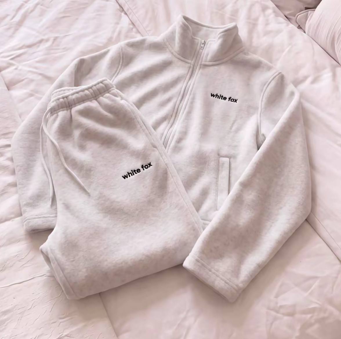 Chándal WHITE FOX ✨💫. 31€ ✨