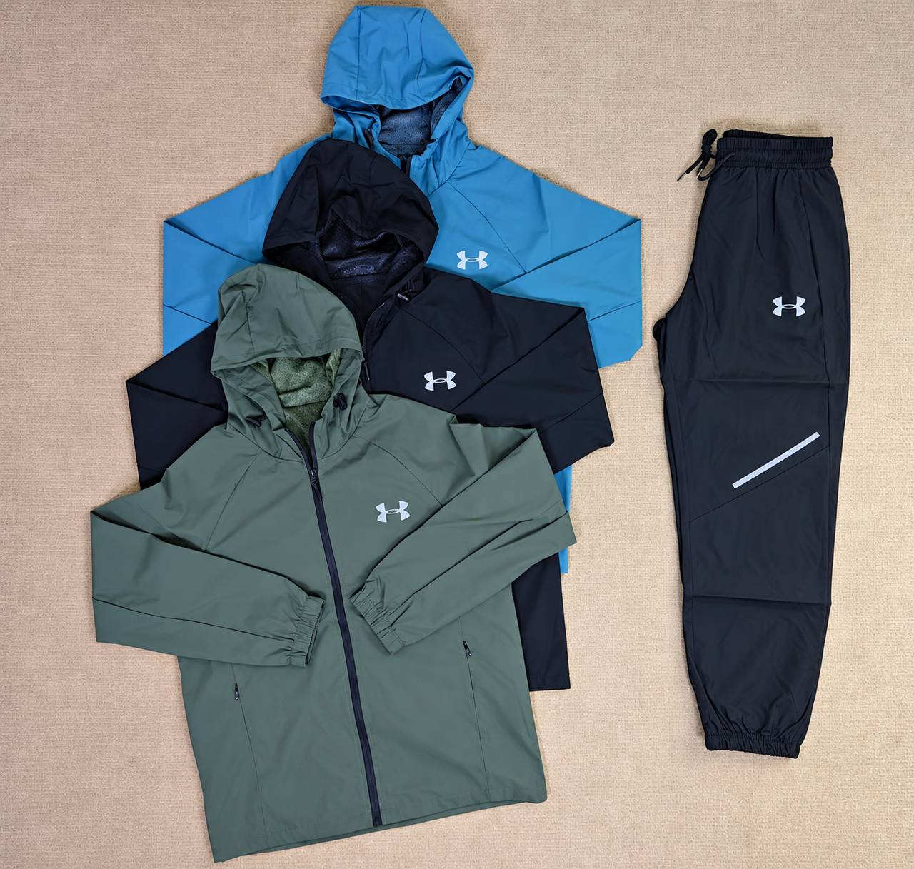 UNDER ARMOUR (chándal completo) —-> 37€ ✨