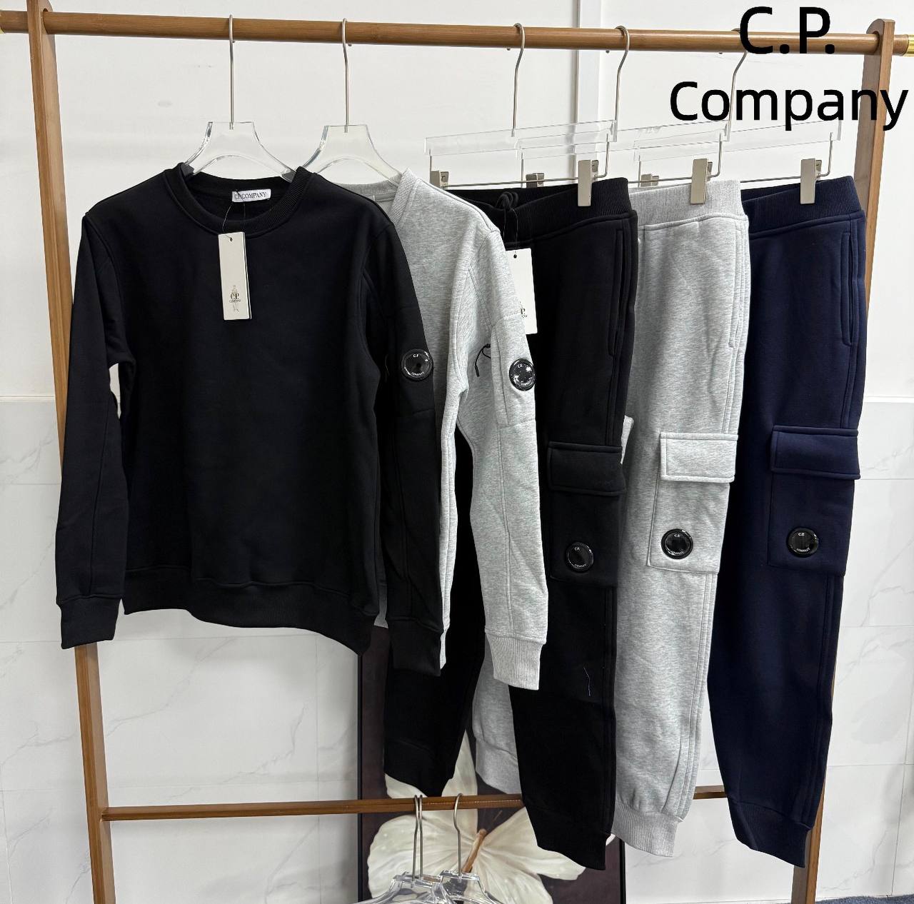 Conjunto chandal CP Company ( por separado) ✨
