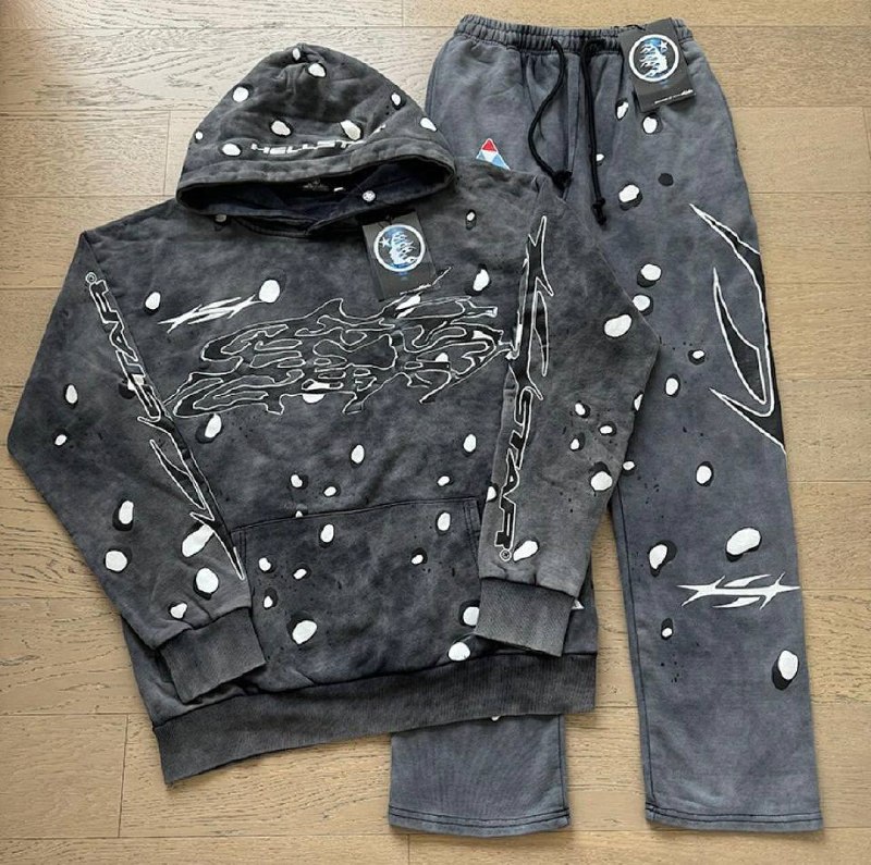 SUDADERA Y PANTALÓN HELLSTAR ✨