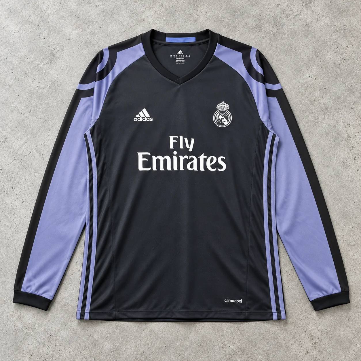 Camiseta retro Real Madrid 2016/2017 ✨