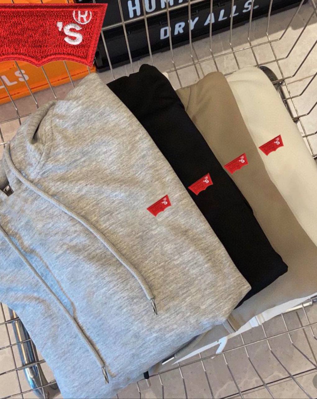 LEVI’S HOODIE ✨