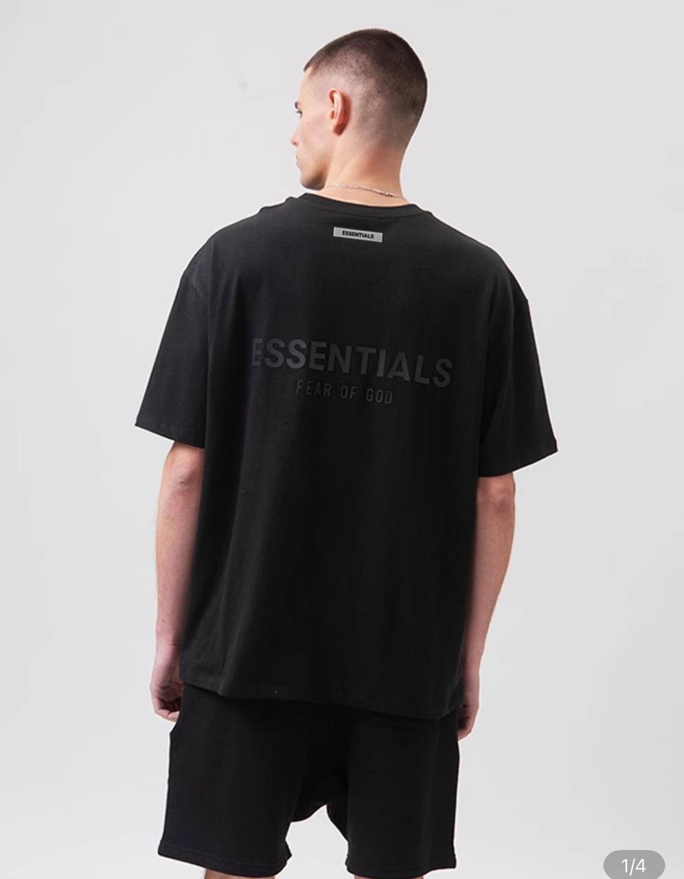 ESSENTIALS T-SHIRT ✨