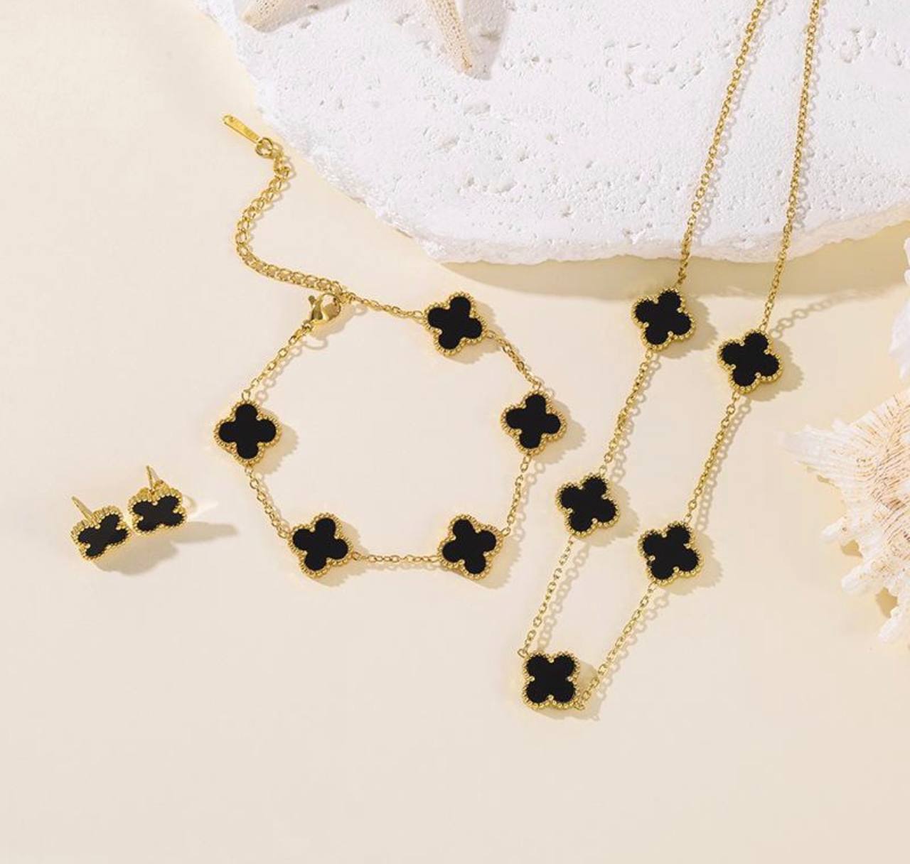 Conjunto Van Cleef ✨