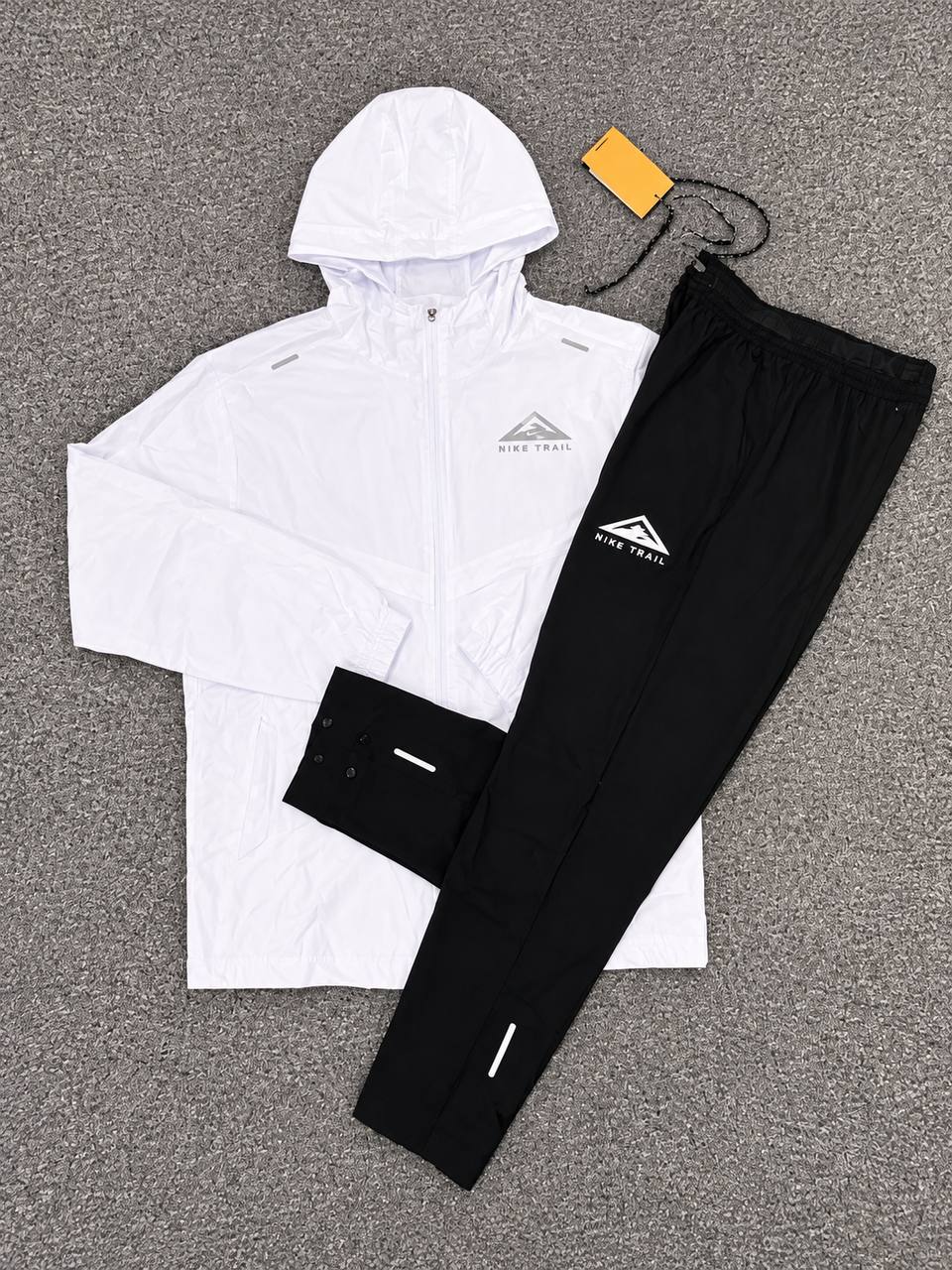 Conjunto Nike Trail 👕 ✨