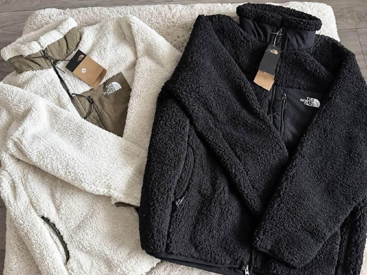 Chaqueta North Face ✨💫. 27€ ✨