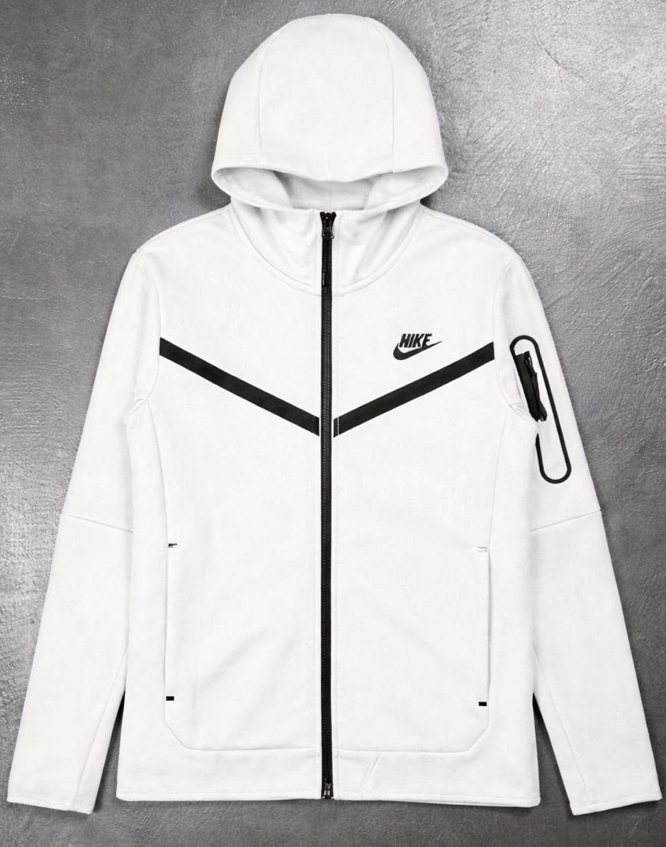 Chaqueta Nike Tech ✨