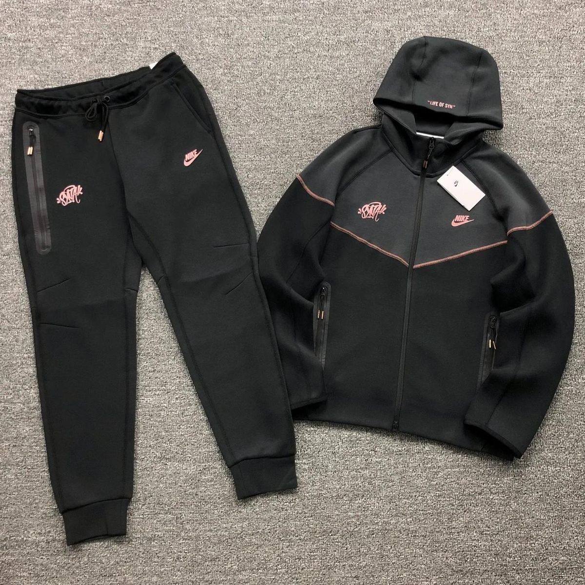 Chándal Nike Tech X Syna World ✨