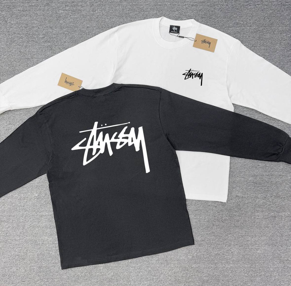 Camiseta larga Stussy ✨