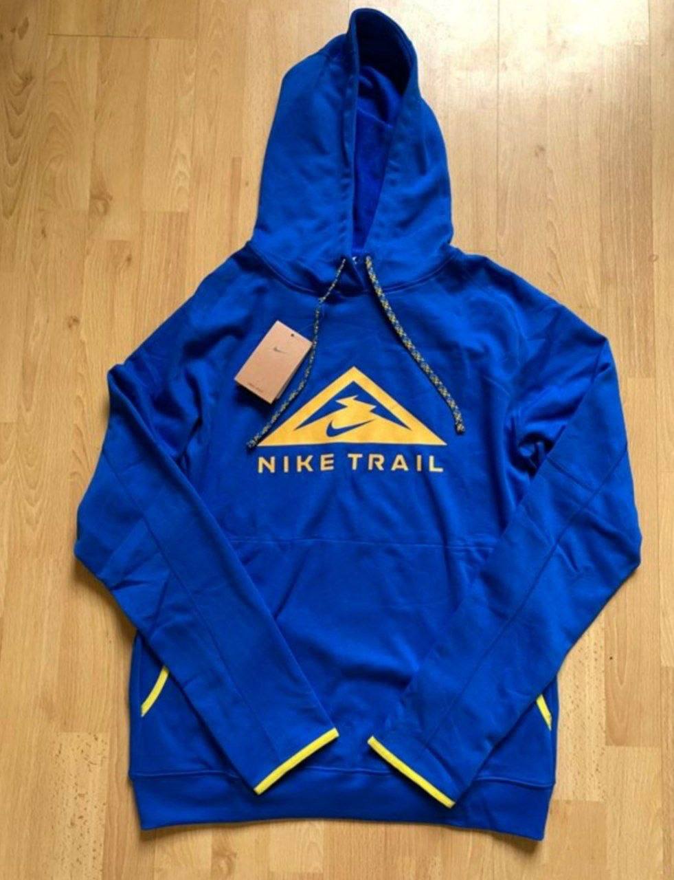 Sudadera Nike Trail 👕 ✨