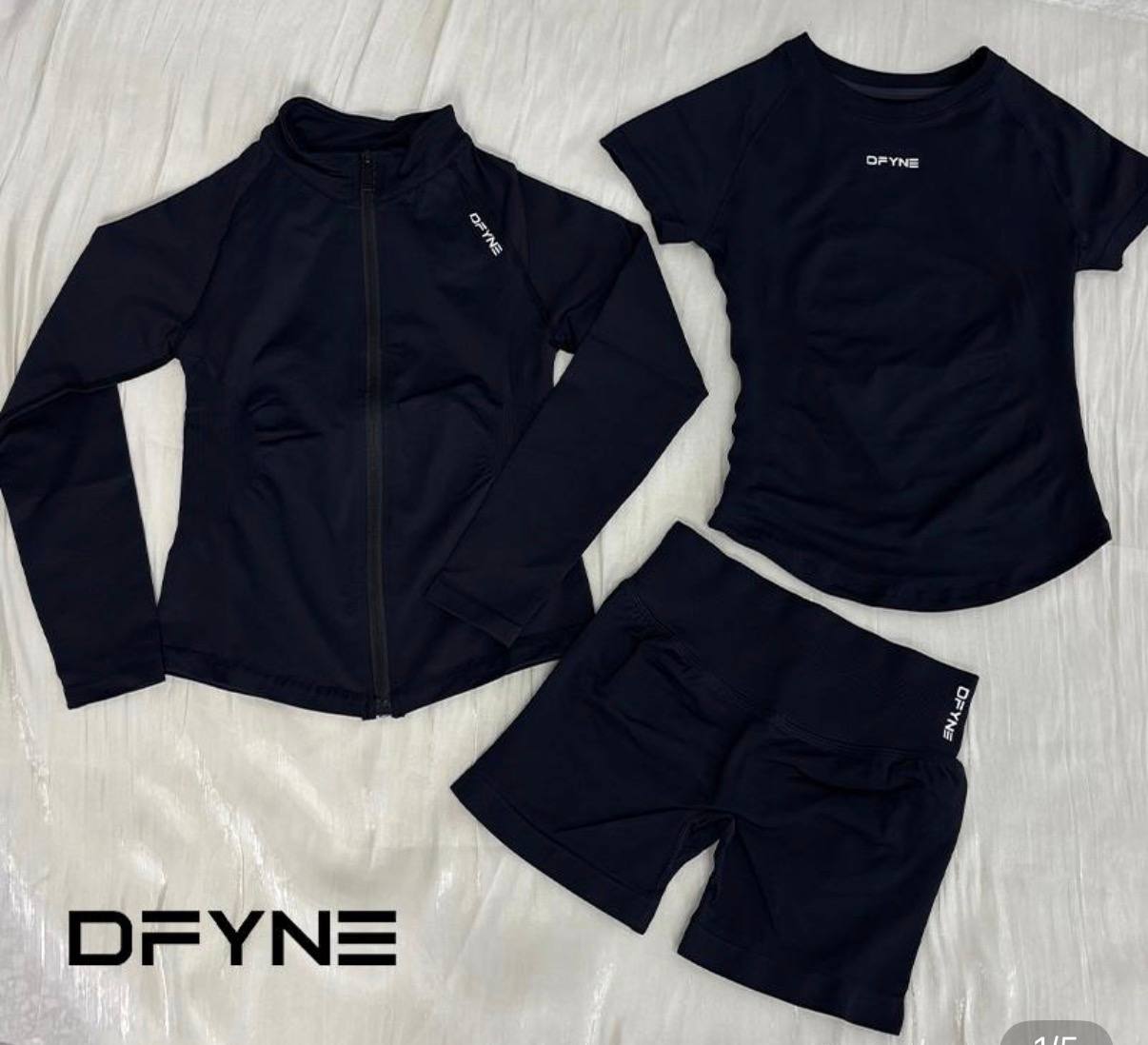 Conjunto 3 piezas DFXNE ✨