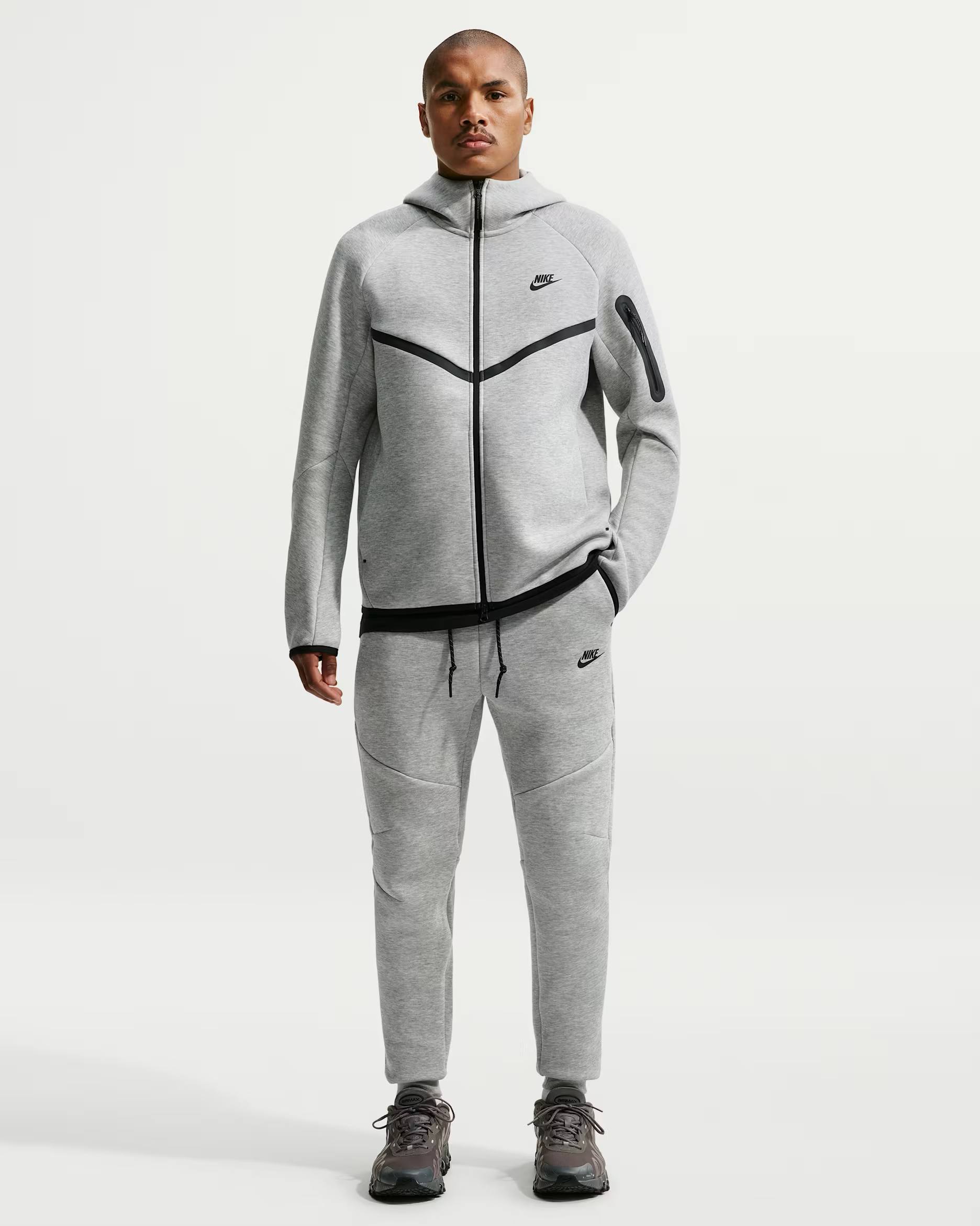 Chándal Nike Tech ✨