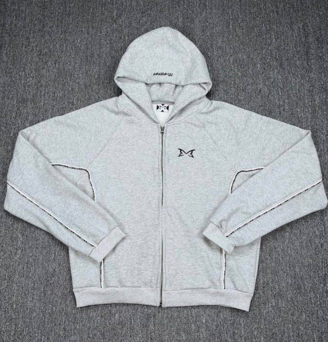 Sudadera zip Mertra 🆕 ✨