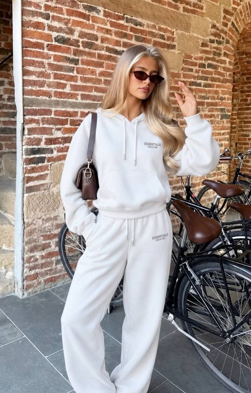 Conjunto ESSNTLS ✨