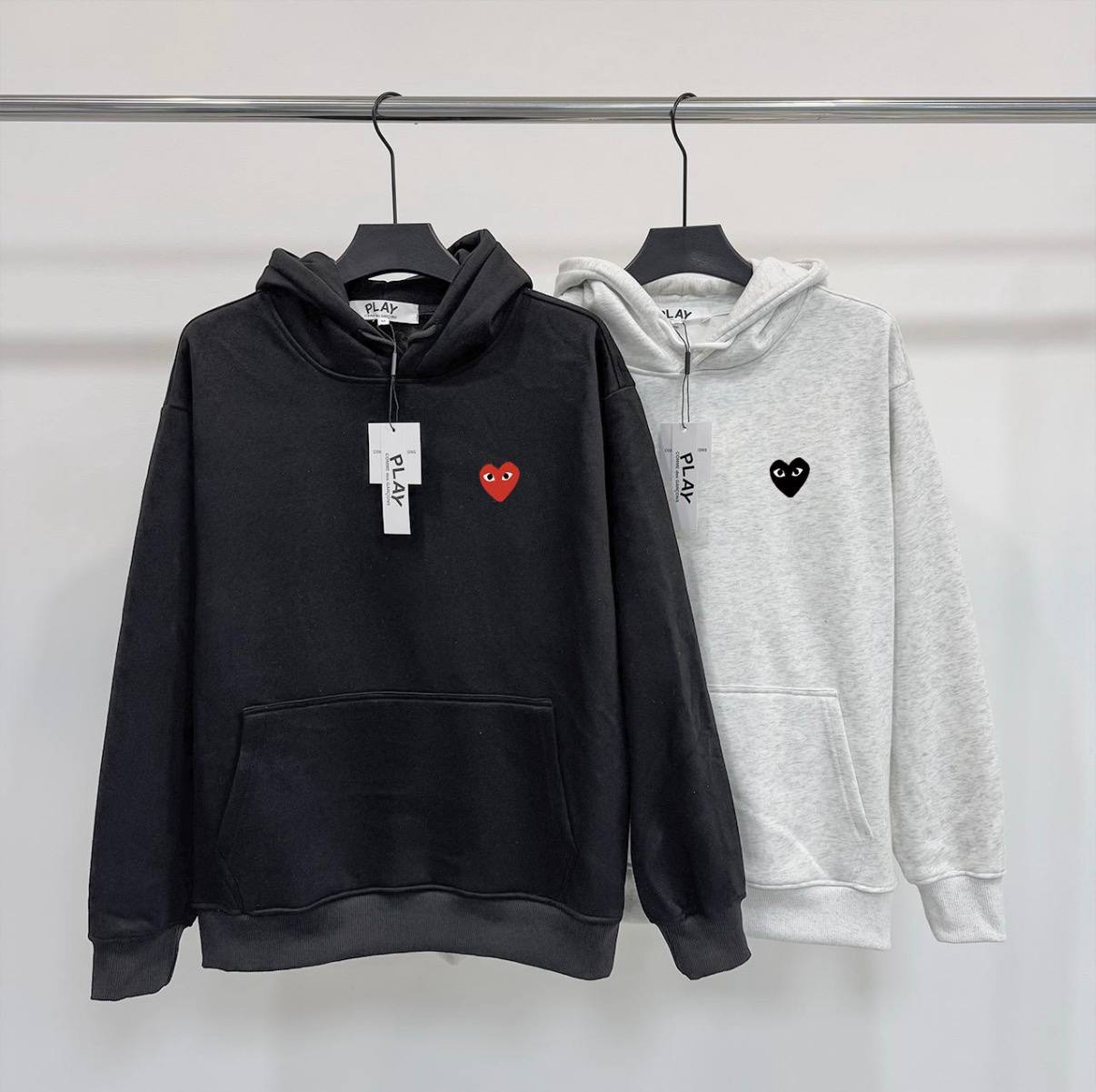 Sudadera Plays Commes Des Garçons ✨