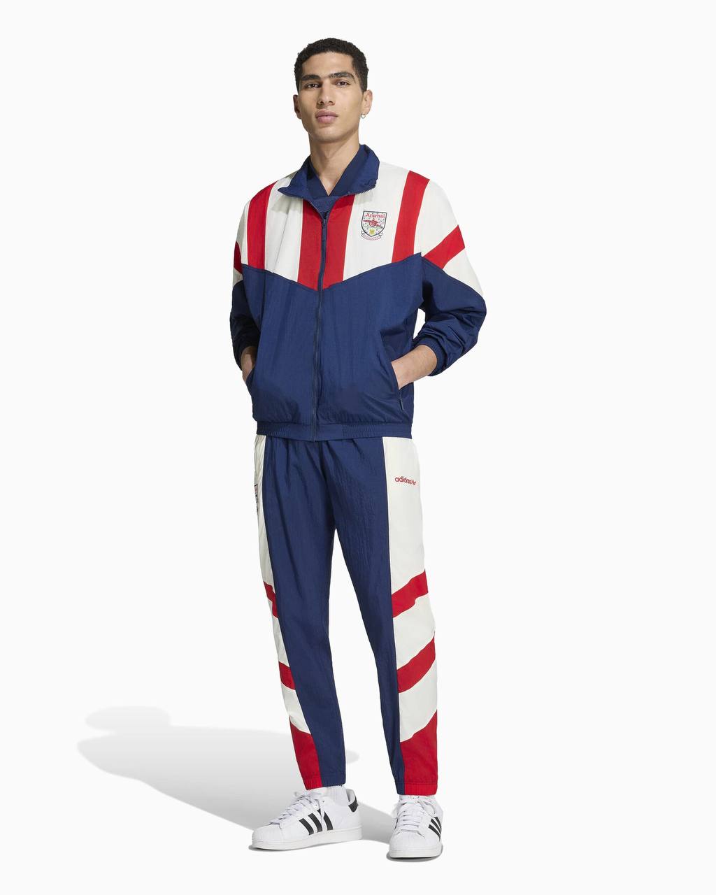 ADIDAS x Arsenal (conjunto) —-> 62€ ✨