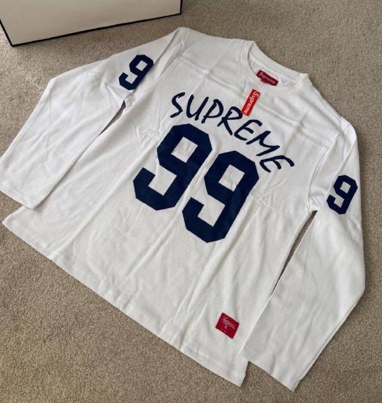 Camiseta Supreme ✨