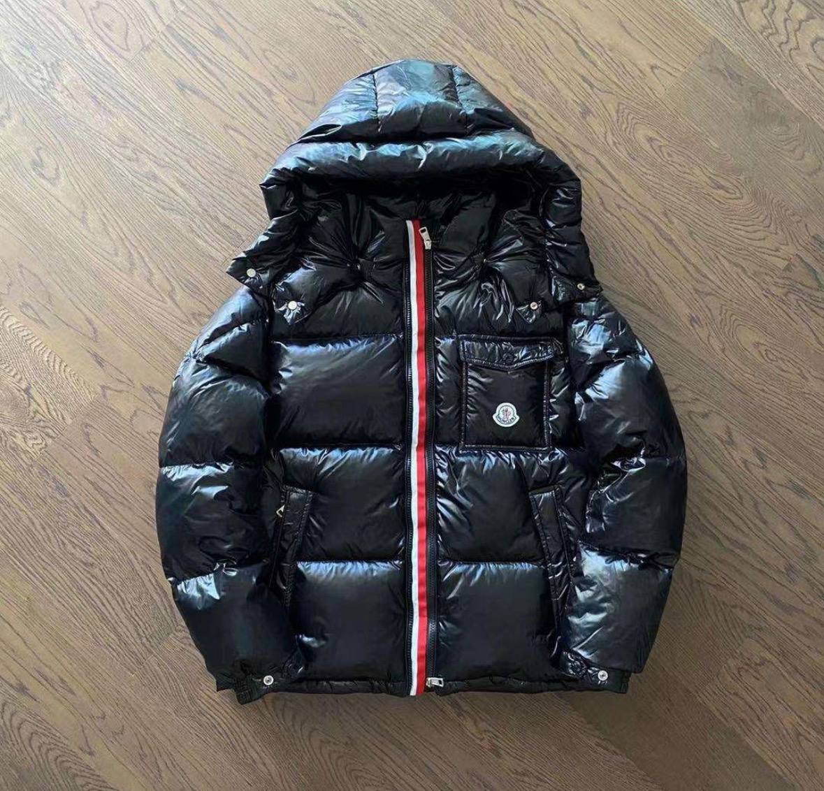 CHAQUETA MONCLER MAYA ✨