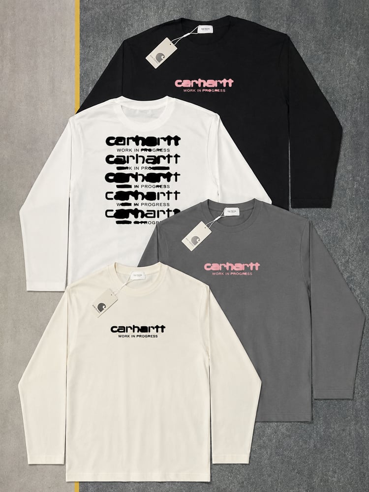 Chic Carhartt T-shirt ✨