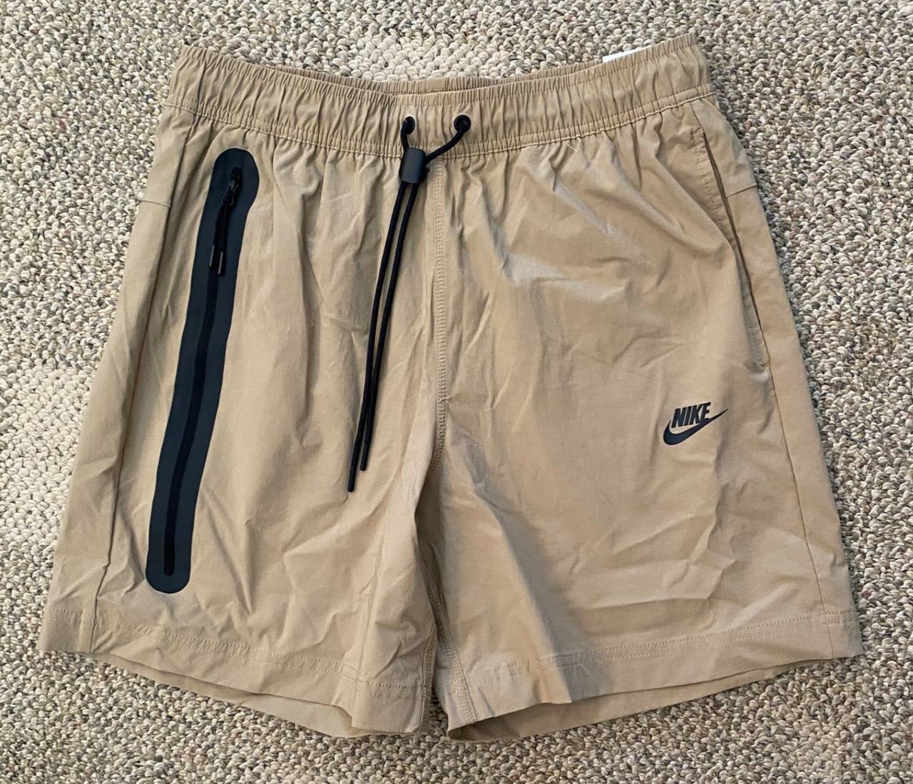 Pantalon nike tech corto ✨💫 24€ ✨
